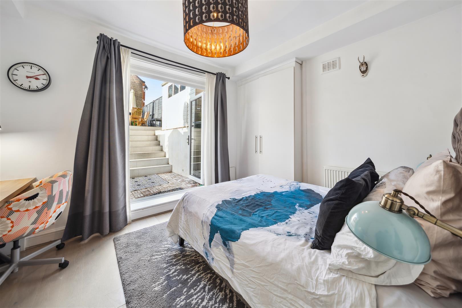 Property Image a1ce5004-bc80-4343-9947-d58275e5b75b