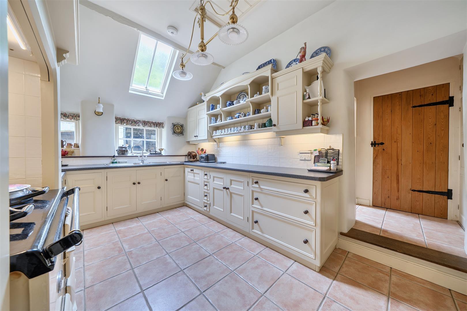 Property Image a1de67f0-8586-40ef-964e-cd7eda716c73