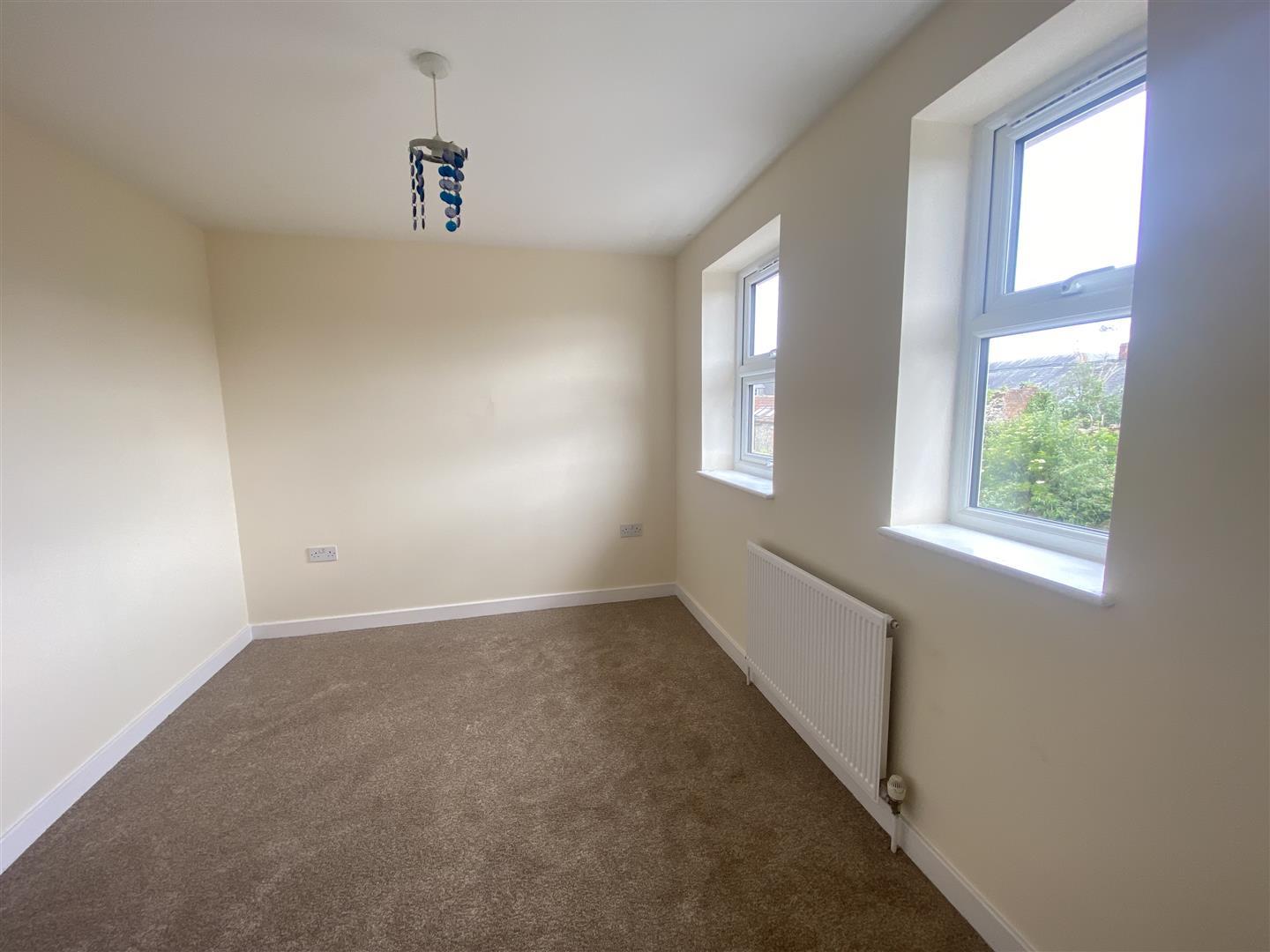 Property Image a1df02fc-3a78-479e-8e05-329480d7ce65