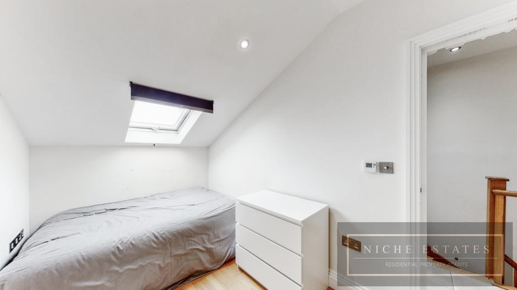 Property Image a1ee6df1-ecb7-48b8-8895-769dbb6f3614