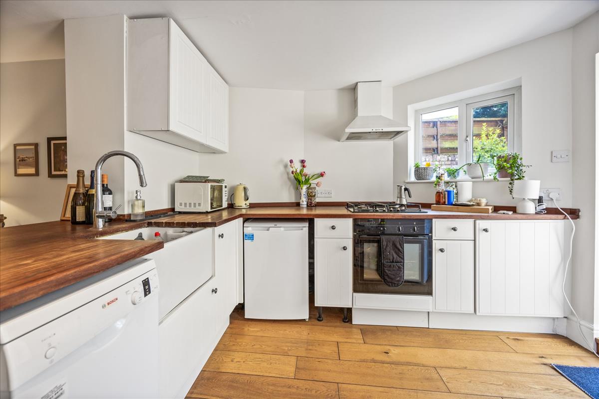 Property Image a2055ea8-db21-4e62-8e69-7c4e970c37c0