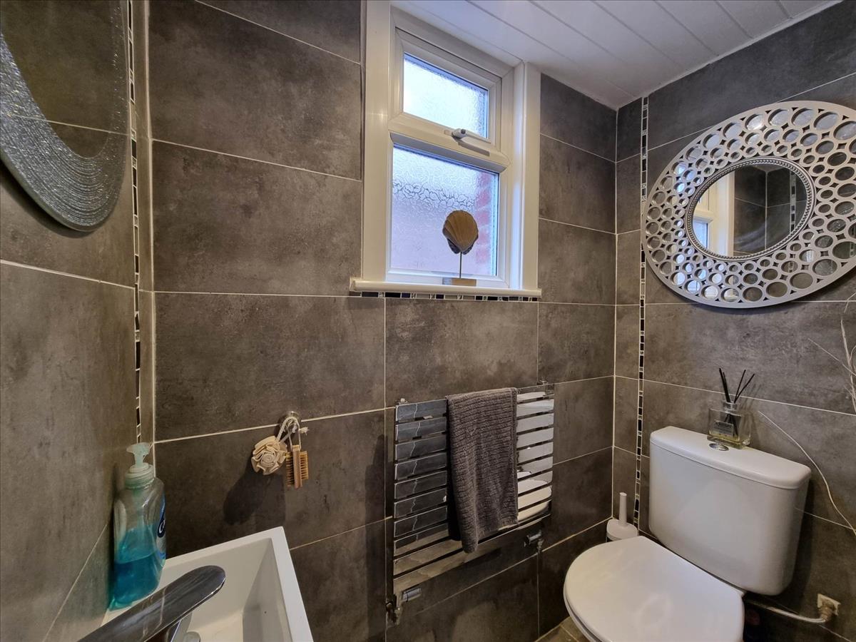 Property Image a2110beb-6ce3-4f37-be3e-df68d5e761c1