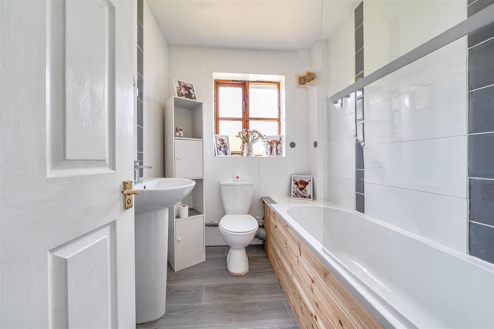 Property Image a21e789c-d3e7-4f34-ae48-91fdf3131eb7