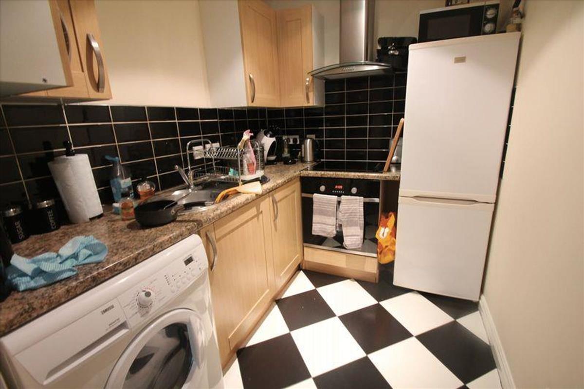 Property Image a225d83c-6411-42dd-9afc-32c1da299271