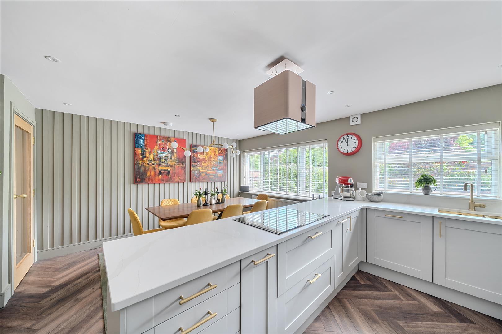 Property Image a2284629-7b24-482f-9b8a-256bb378a24a