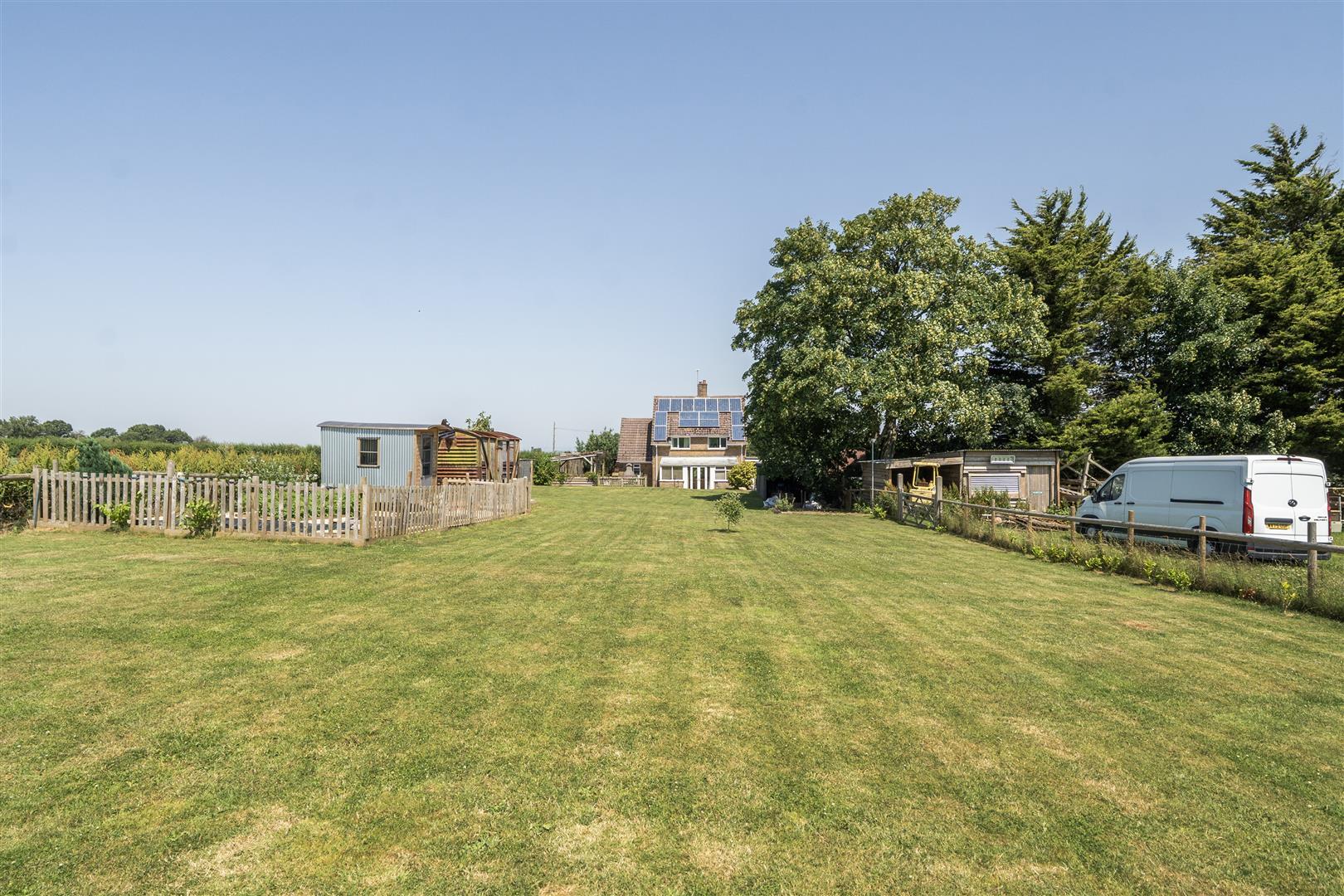 Property Image a22e7178-61f8-4acd-bc09-3f758c86d674