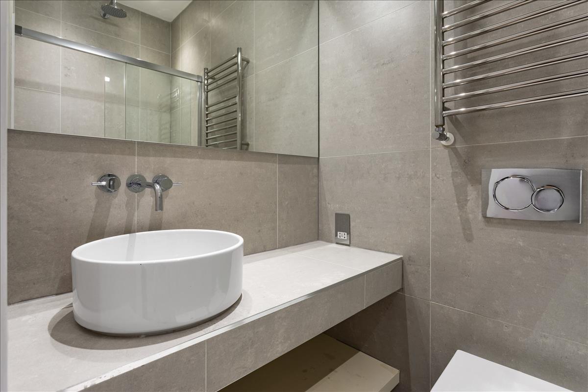 Property Image a239853e-d513-4a35-b085-9d3817ee8e26