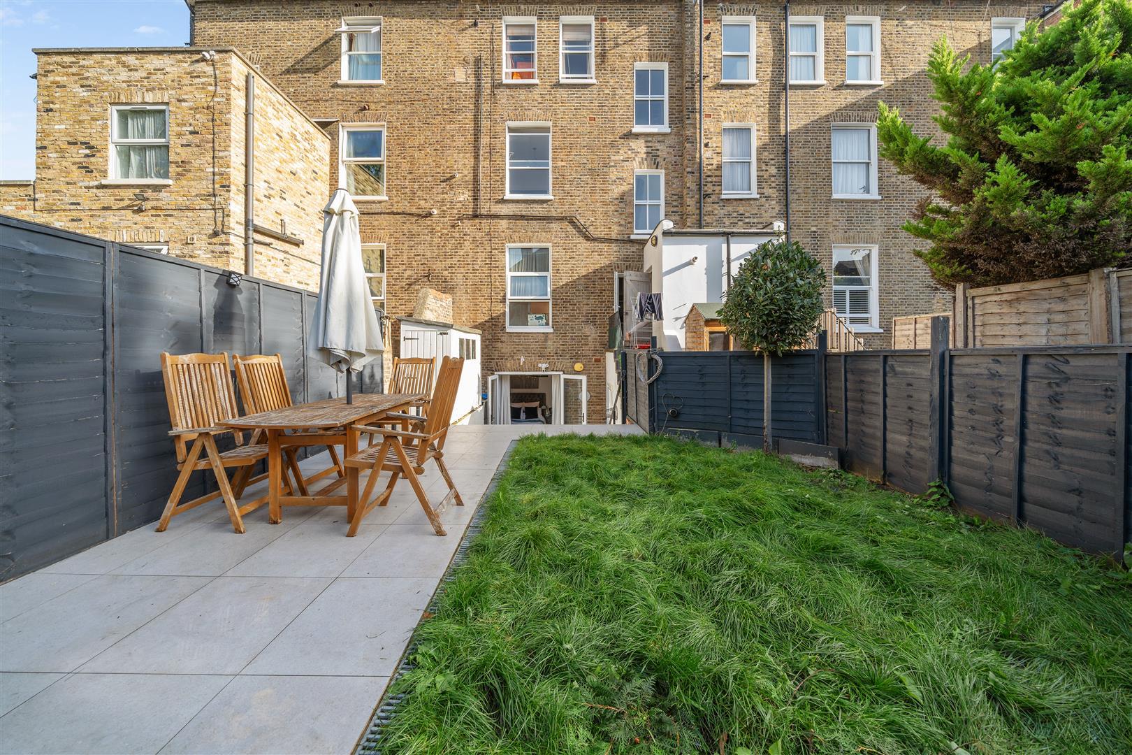 Property Image a2423d5f-1d1b-44fc-918d-ee89504731cb