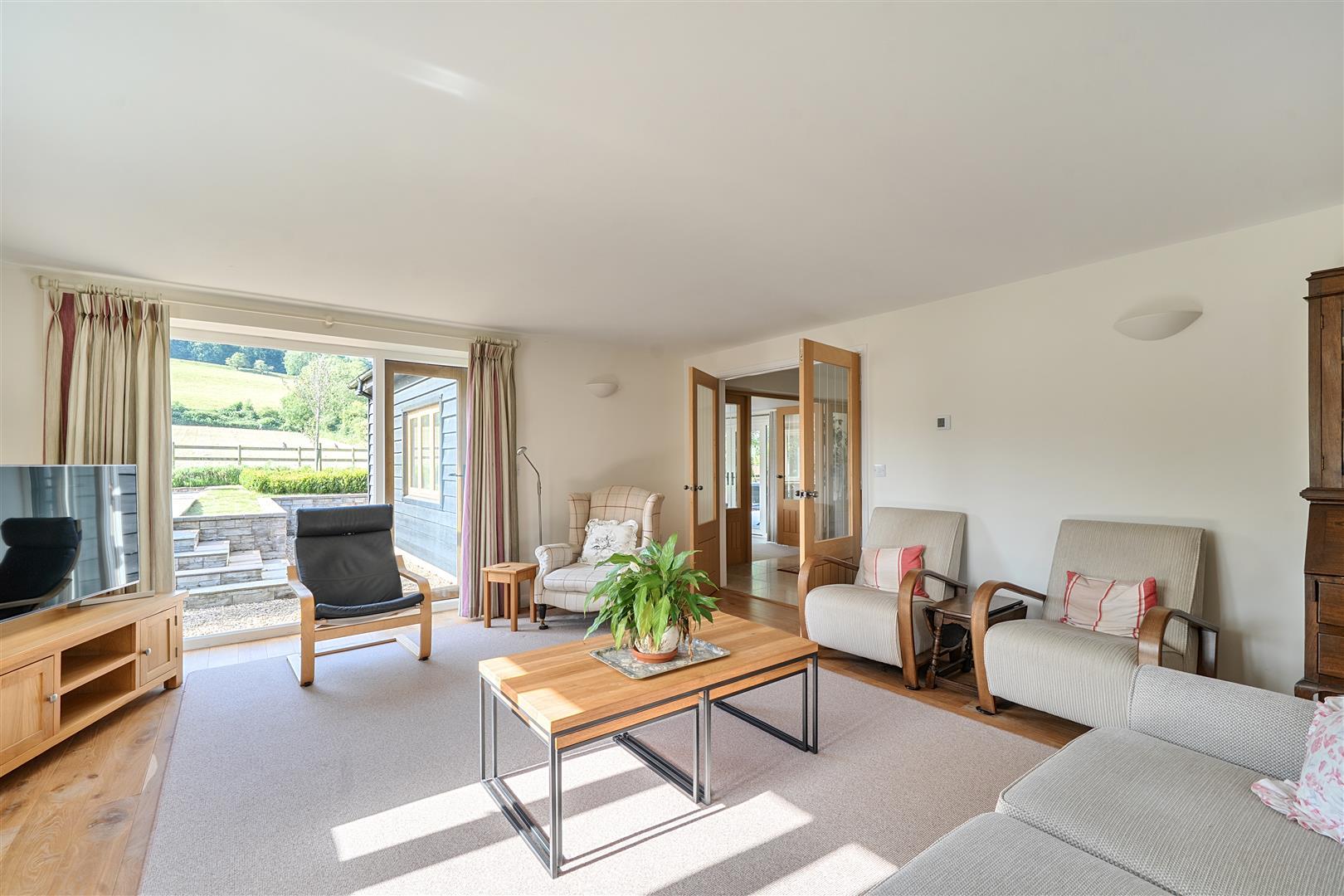 Property Image a242bc91-3d10-4b8a-8a60-a37ffe9279d4