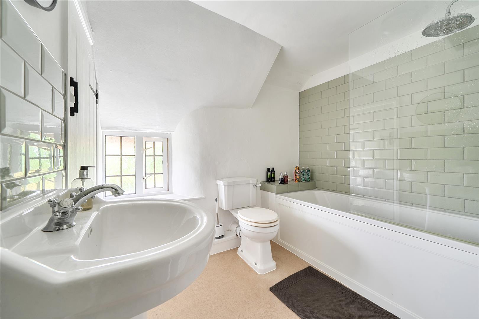 Property Image a2445933-4609-4380-aa93-1784ef0d382a