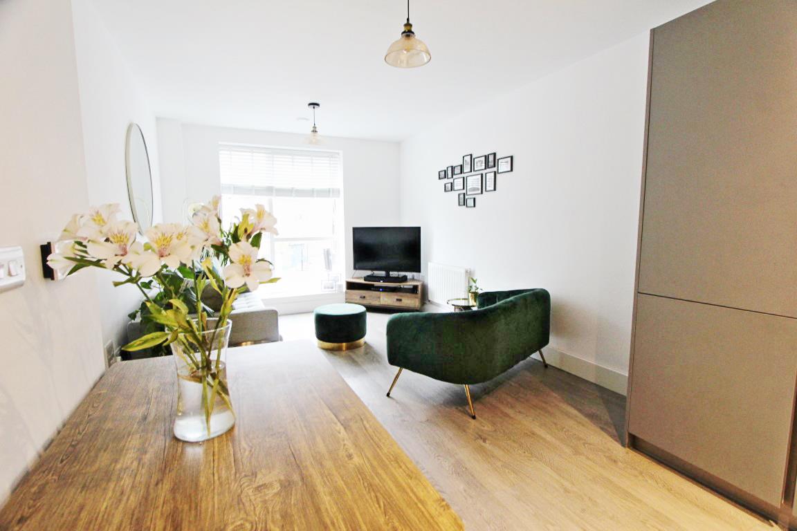 Property Image a245ab77-b58f-44e8-8853-ec482cf72020