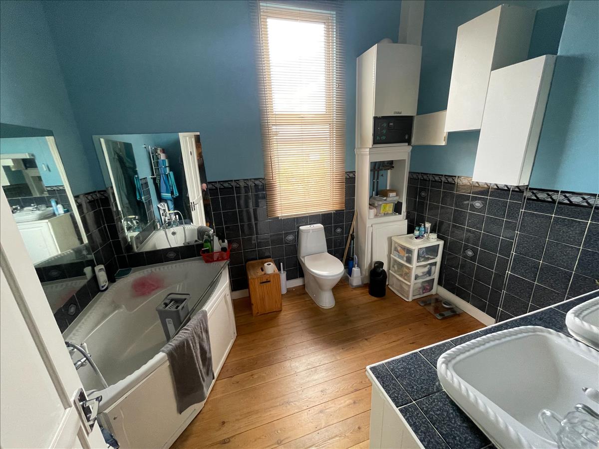 Property Image a2461317-d545-4424-ba8b-512df6be9c04