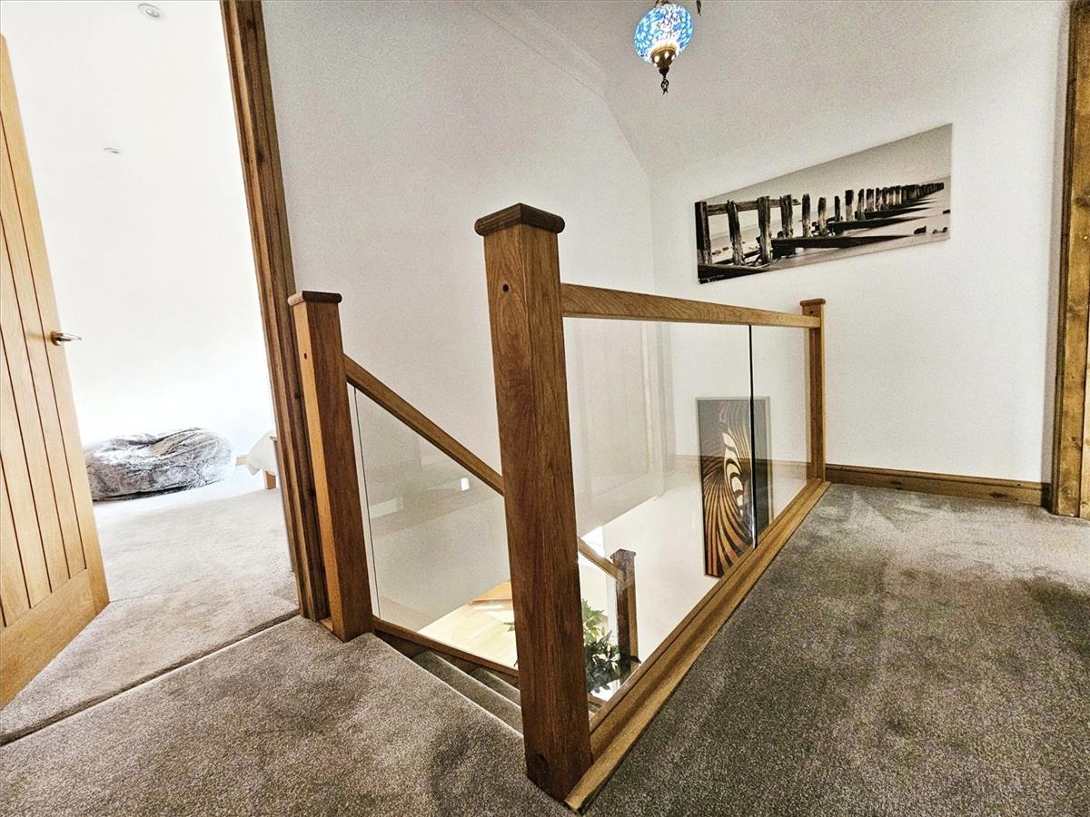 Property Image a2597546-c213-4bb8-9e88-e59d778f4bb1