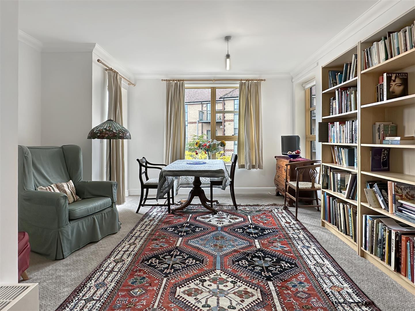 Property Image a25f3d94-b841-4450-8dd7-118751a0f150