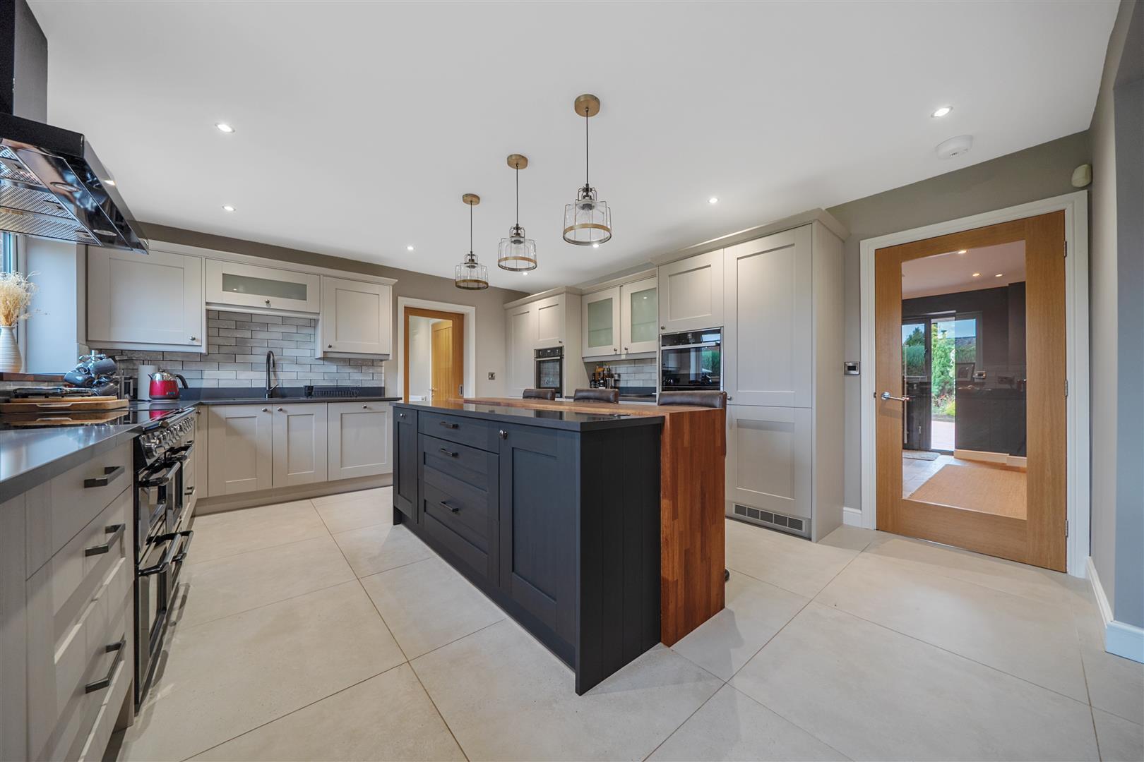 Property Image a2612626-e09c-446e-9630-76b87054ac05