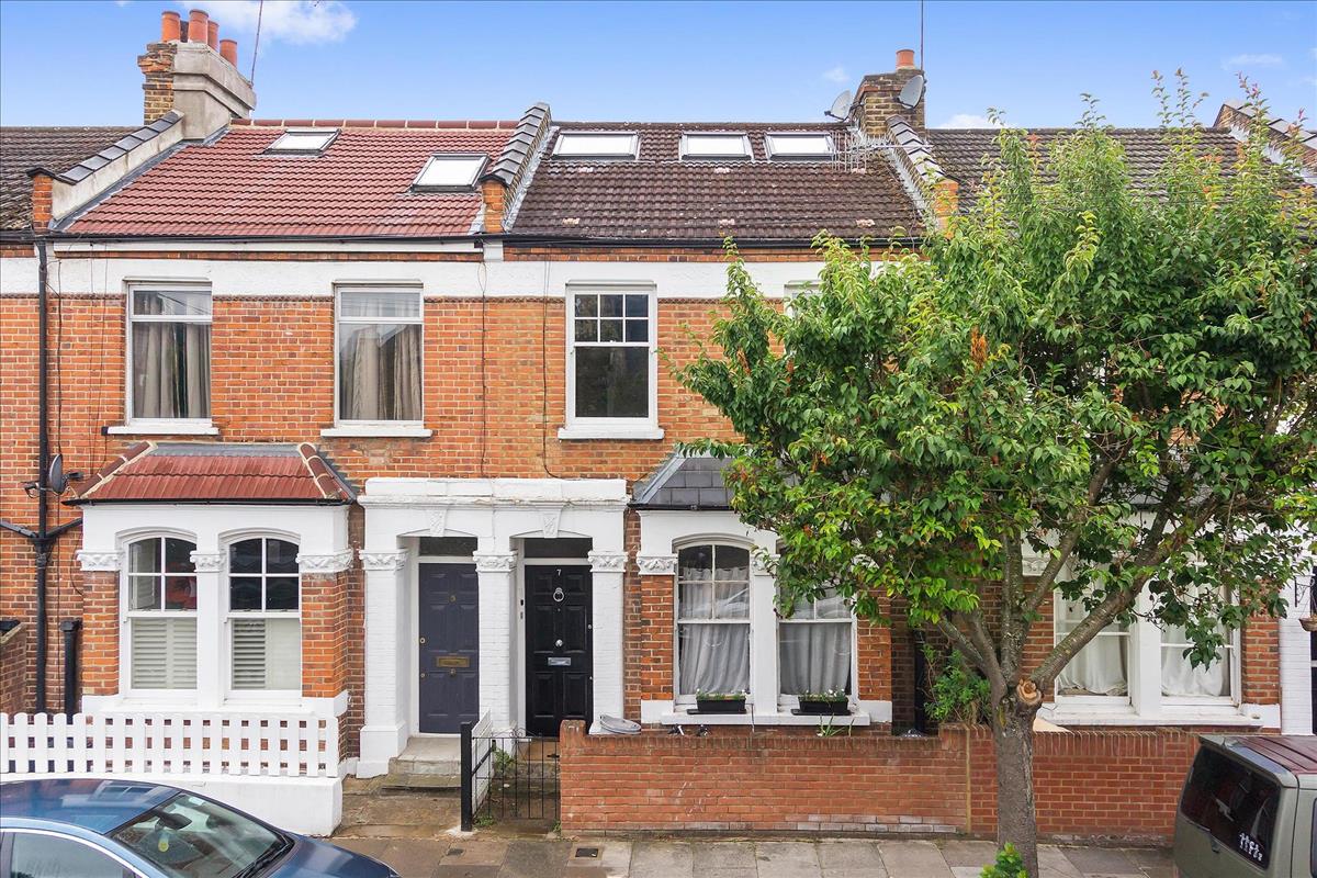 Property Image a27dc4da-cd61-42bd-bb70-205ef0474e3f