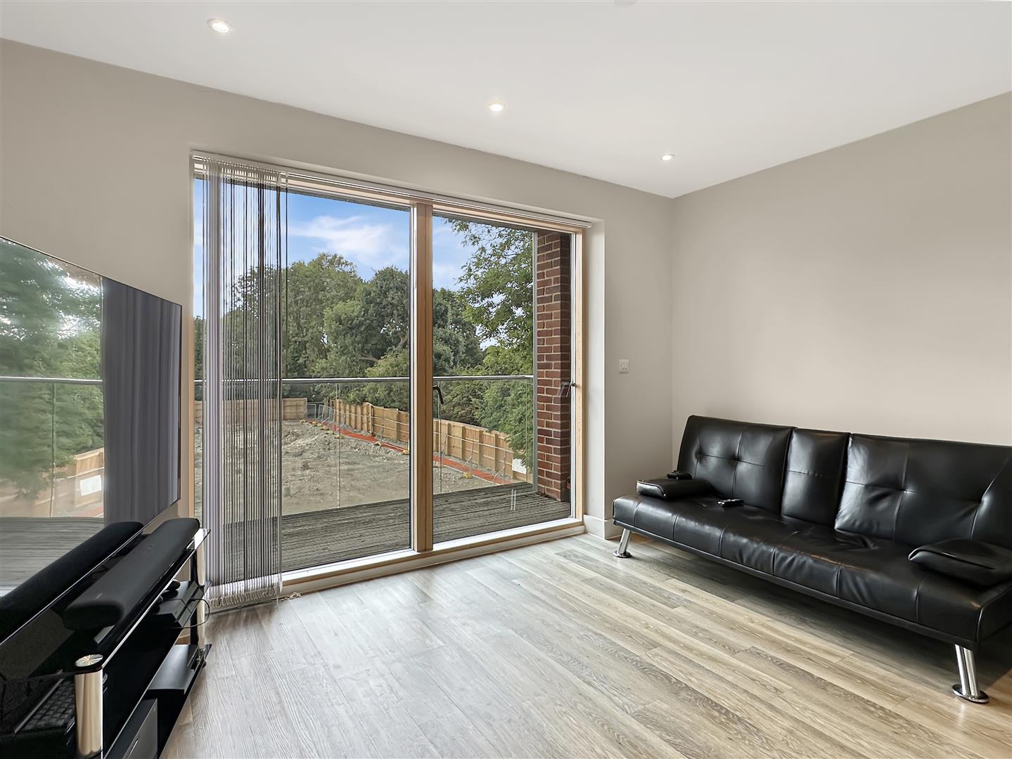 Property Image a282bfdf-3432-417f-9ff4-8346e4f70db6