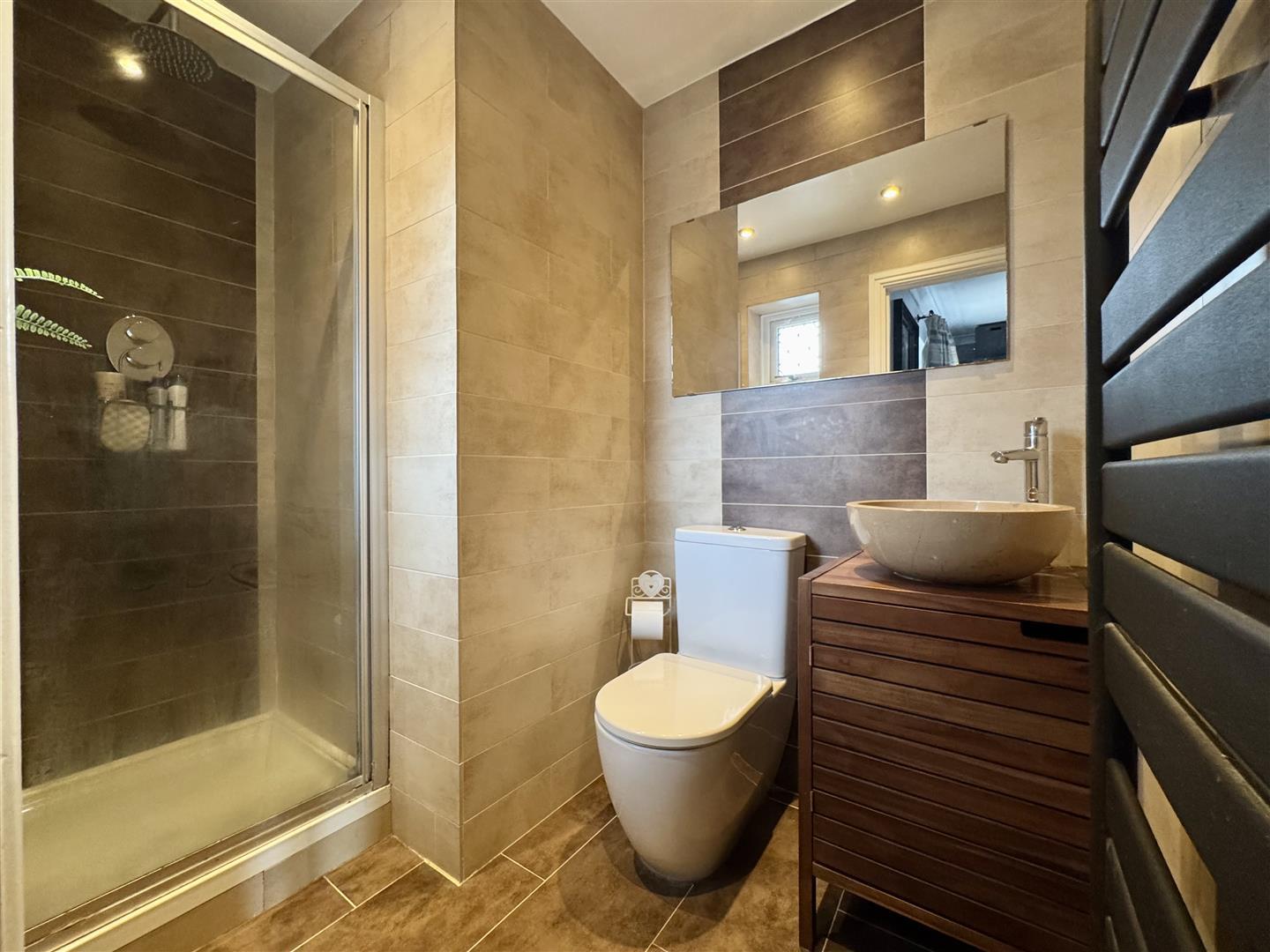 Property Image a28530e1-51d9-4d29-9423-342b5eaf2c83