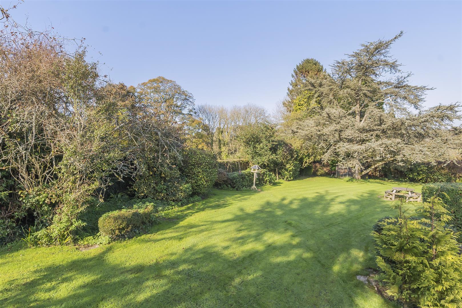 Property Image a287f27c-32e6-4476-8d37-1906568ad0ce