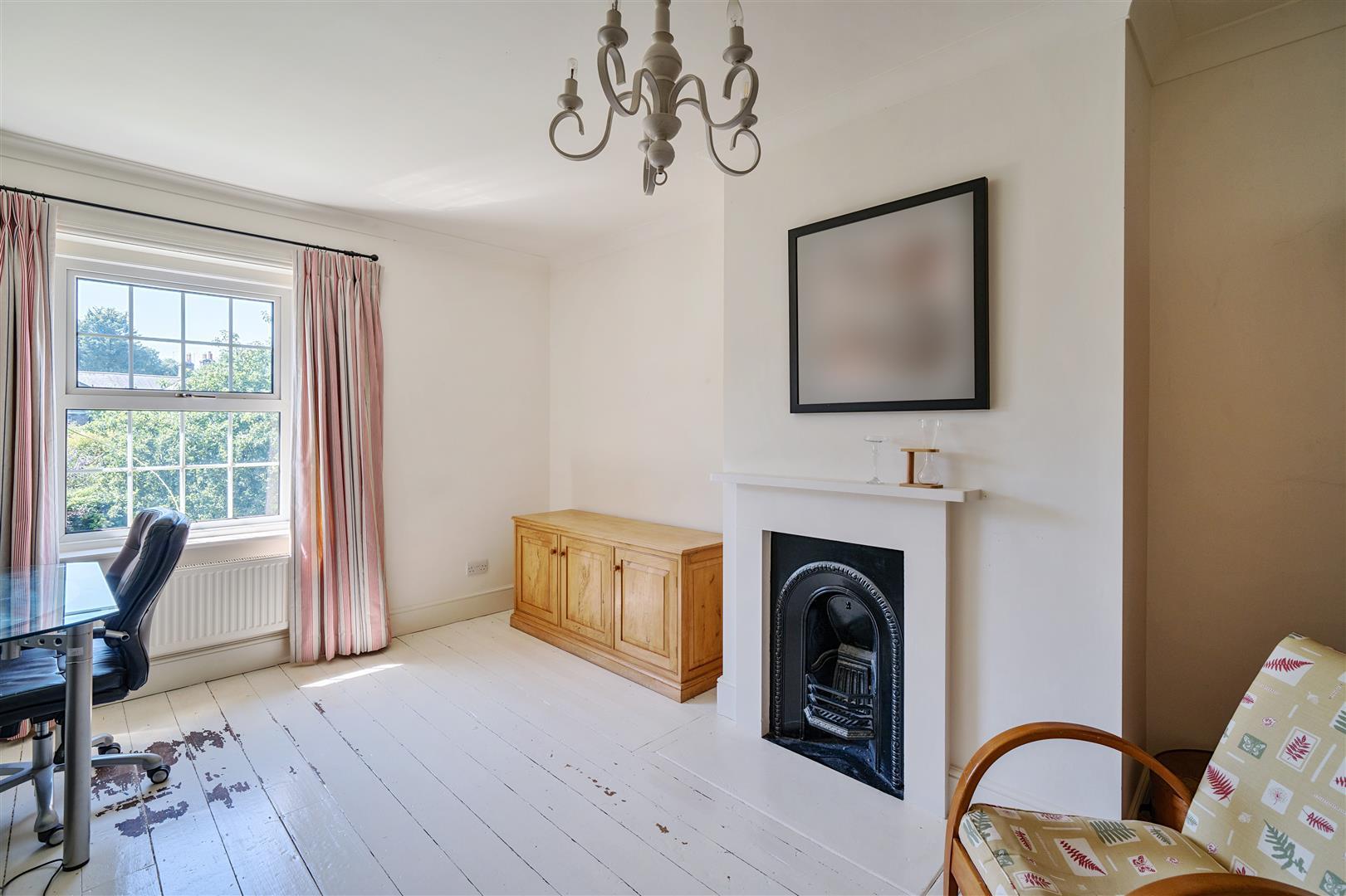 Property Image a293145b-a2cf-4951-853d-870bae53094d