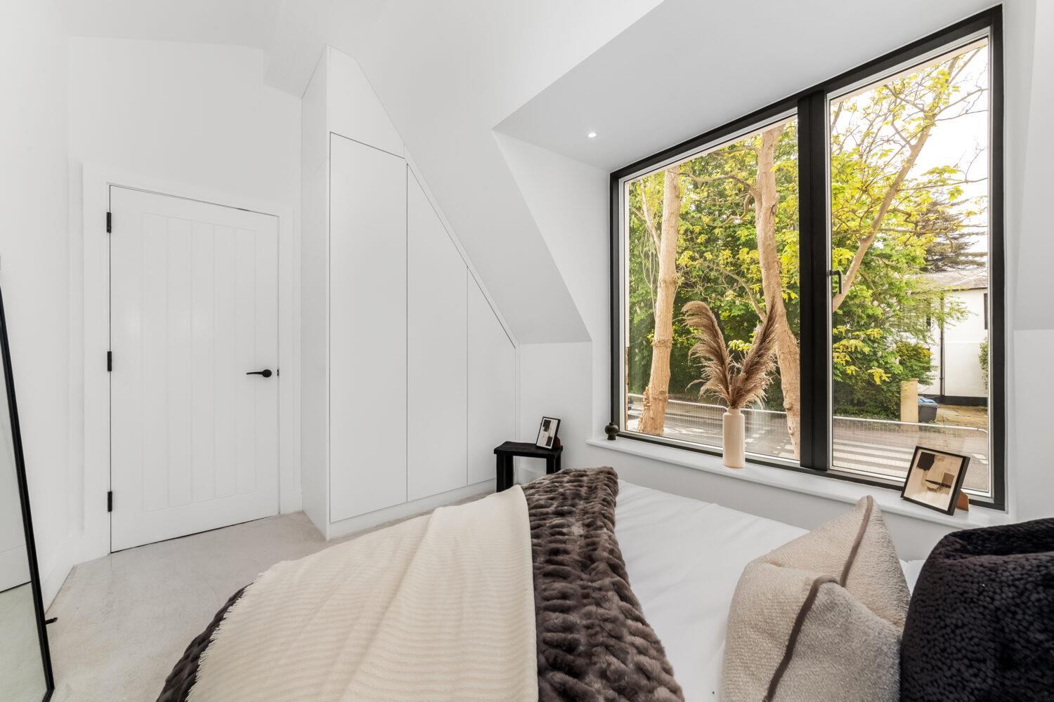Property Image a29504af-078c-4ae3-86c1-8048ff046f97