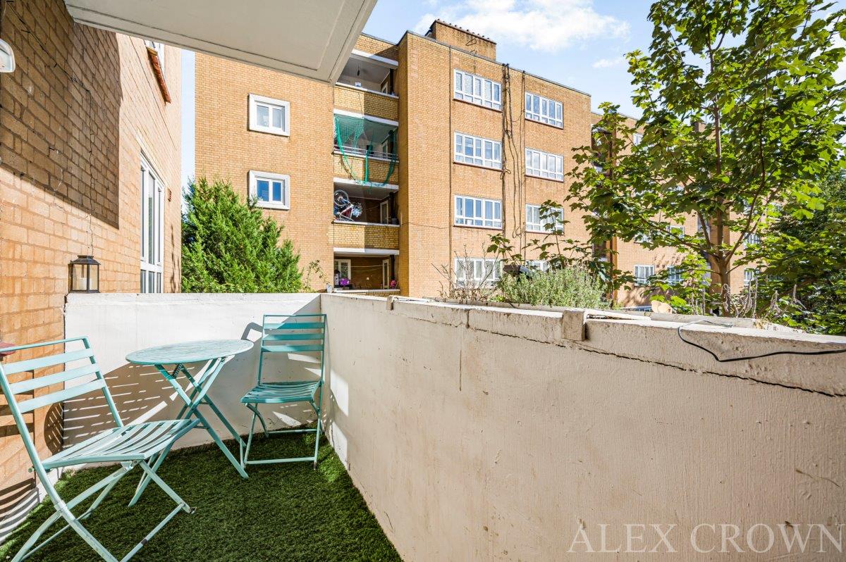 Property Image a2ba8391-0286-413f-8d09-53f4ef0049bd
