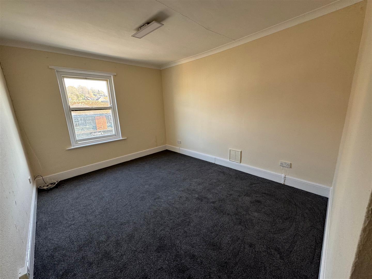 Property Image a2dd82b7-1d5e-47d5-8733-b5785f628e93