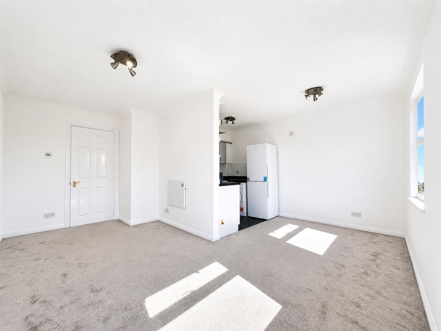 Property Image a2e457b2-f411-4c00-8b3f-5d44735152ac
