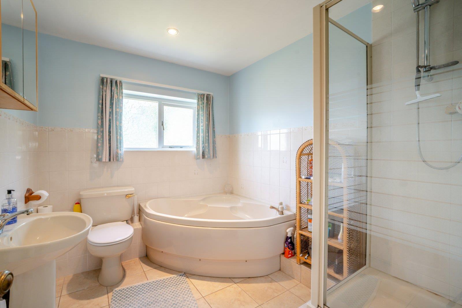 Property Image a2e9a247-9e88-48f2-a36b-407518407f9d