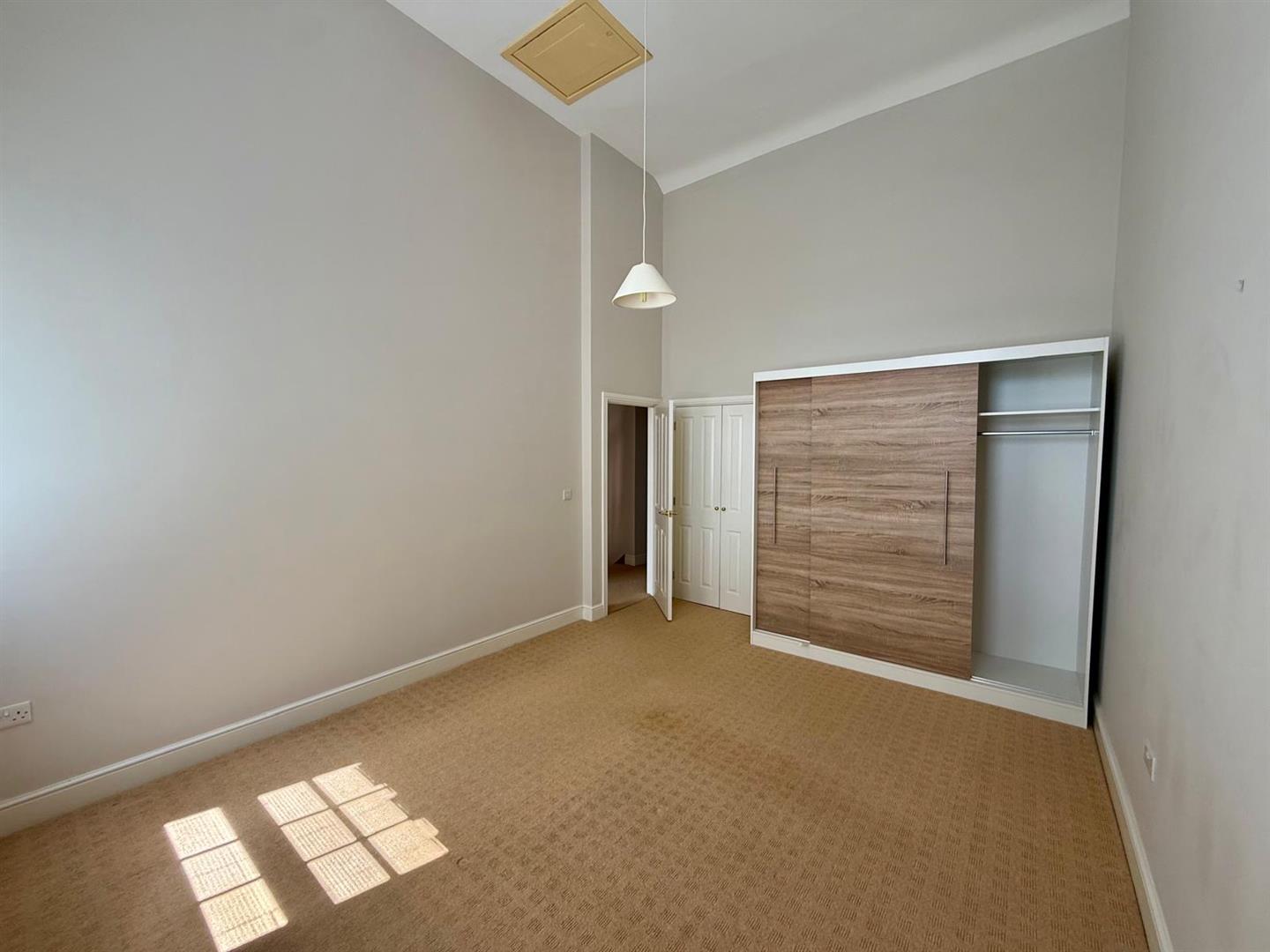 Property Image a3045626-09f2-4a93-833c-f041ffe6591b
