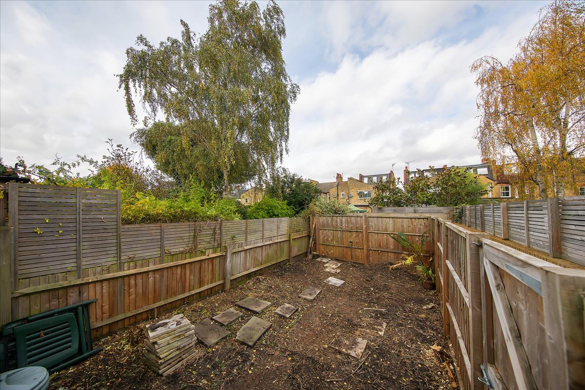 Property Image a341857b-b315-4f6d-bc6b-f52ea564c529
