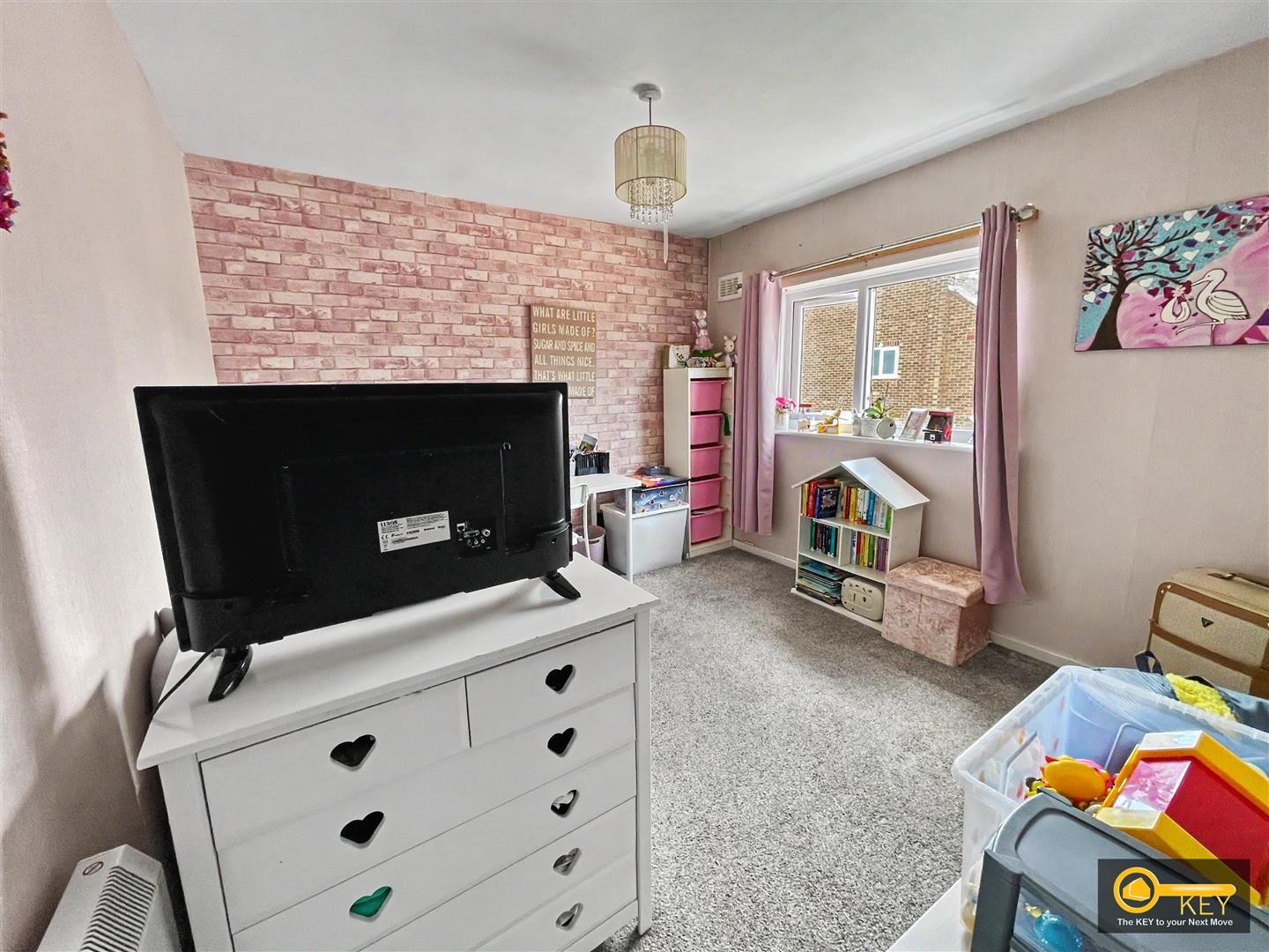 Property Image a3516f59-37eb-42d6-a7a3-5ec417e054ad