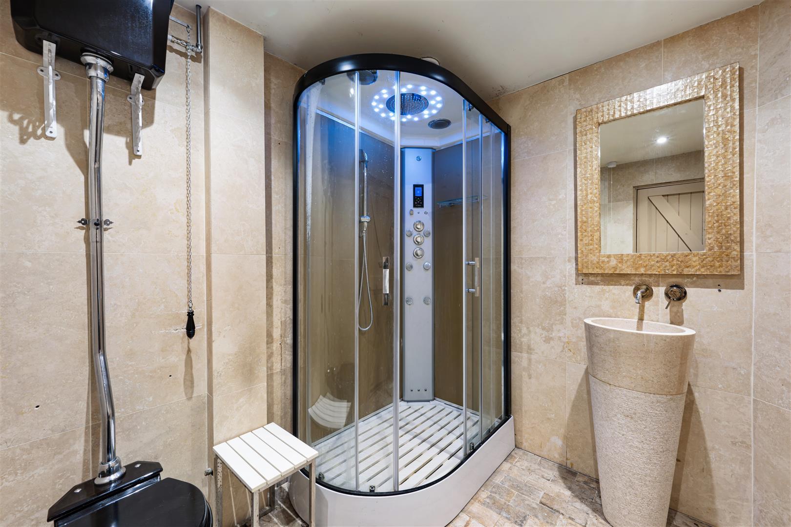 Property Image a3629113-db43-41b0-9b0d-1afa8f3902e1