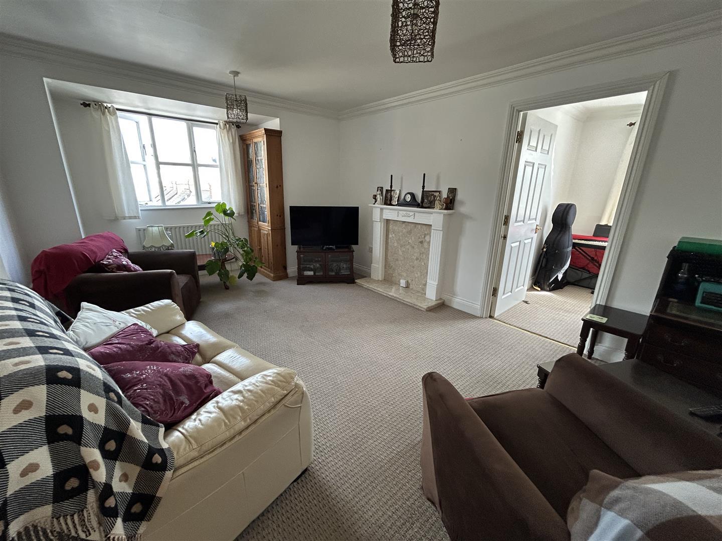 Property Image a36fc38c-2cc3-4f1d-8ad8-3be2472c97b0