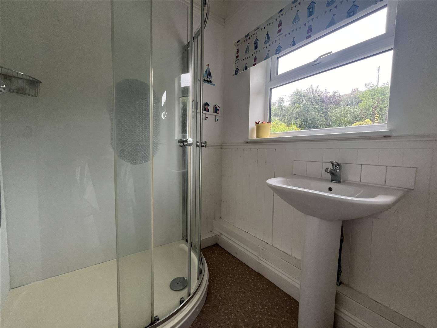 Property Image a37f55cc-71e8-4417-badc-f4699759ecbd