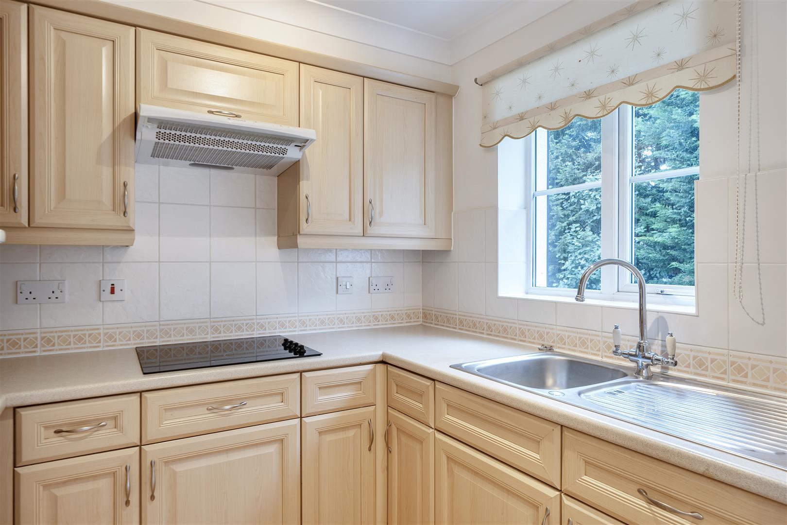 Property Image a3907ef3-c85a-4674-a003-4d839af15367