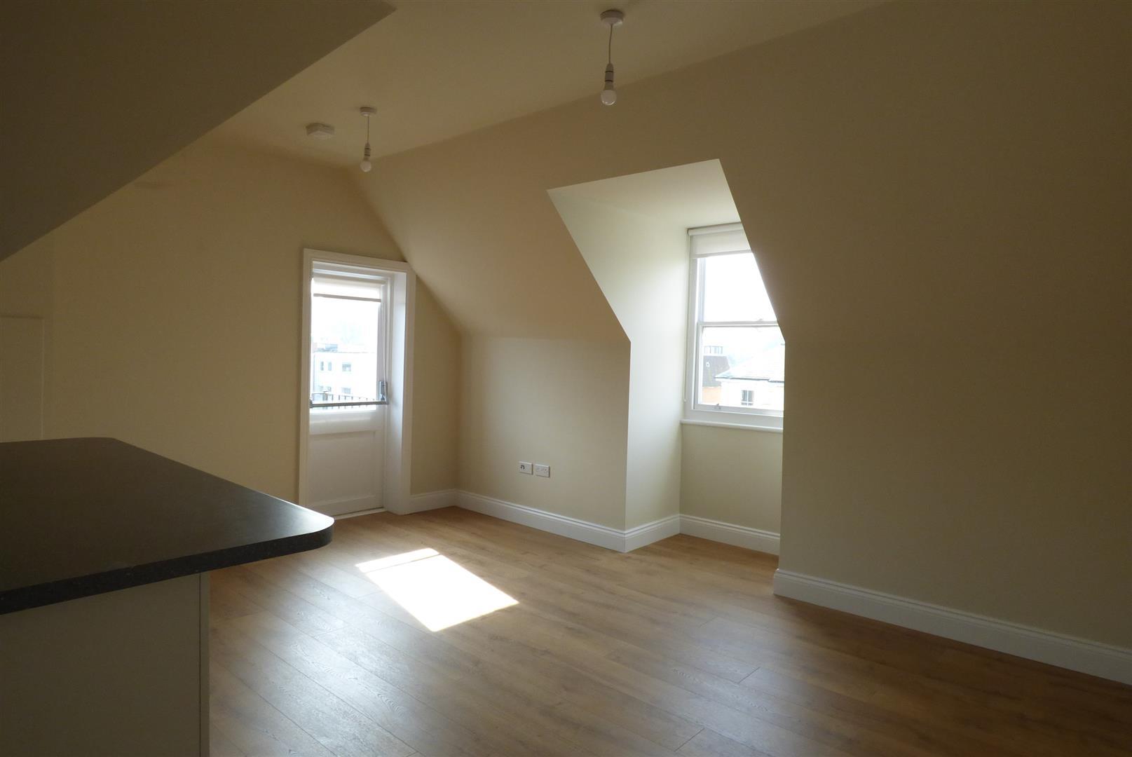 Property Image a3a18067-7f59-4d93-9559-75b313fcfb16
