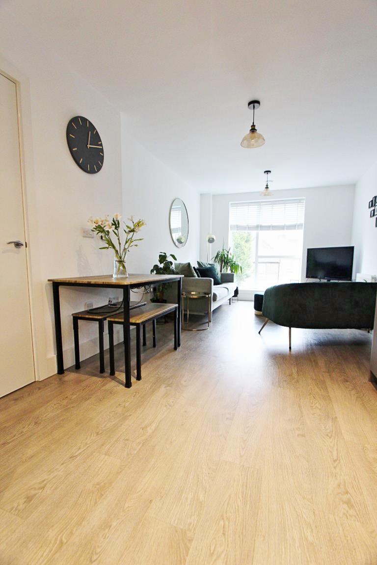 Property Image a3a5e0e2-8552-4ac7-a4f8-f8a3509c3bb1