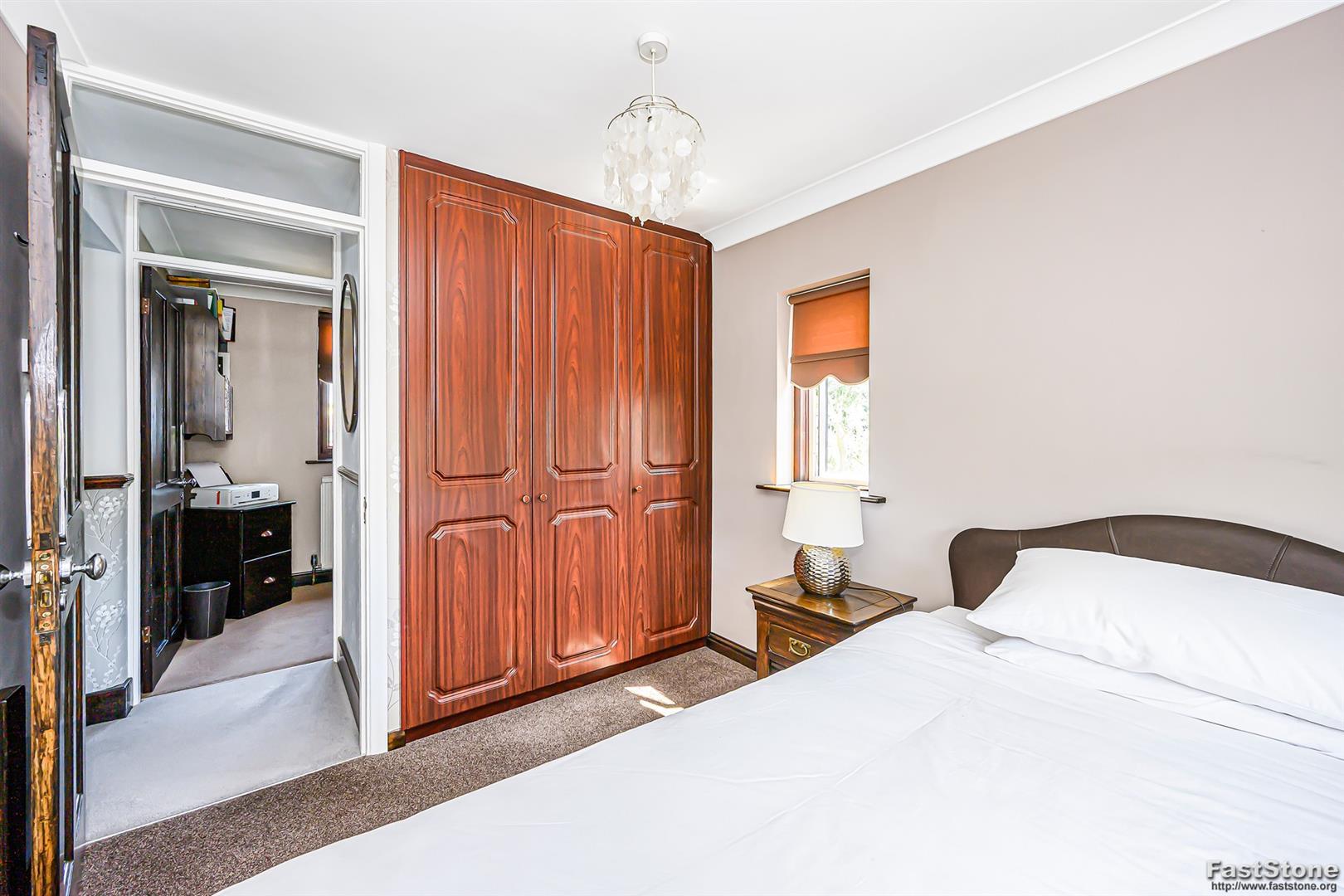 Property Image a3bcf171-baad-463f-96a3-d9a21fa178ff