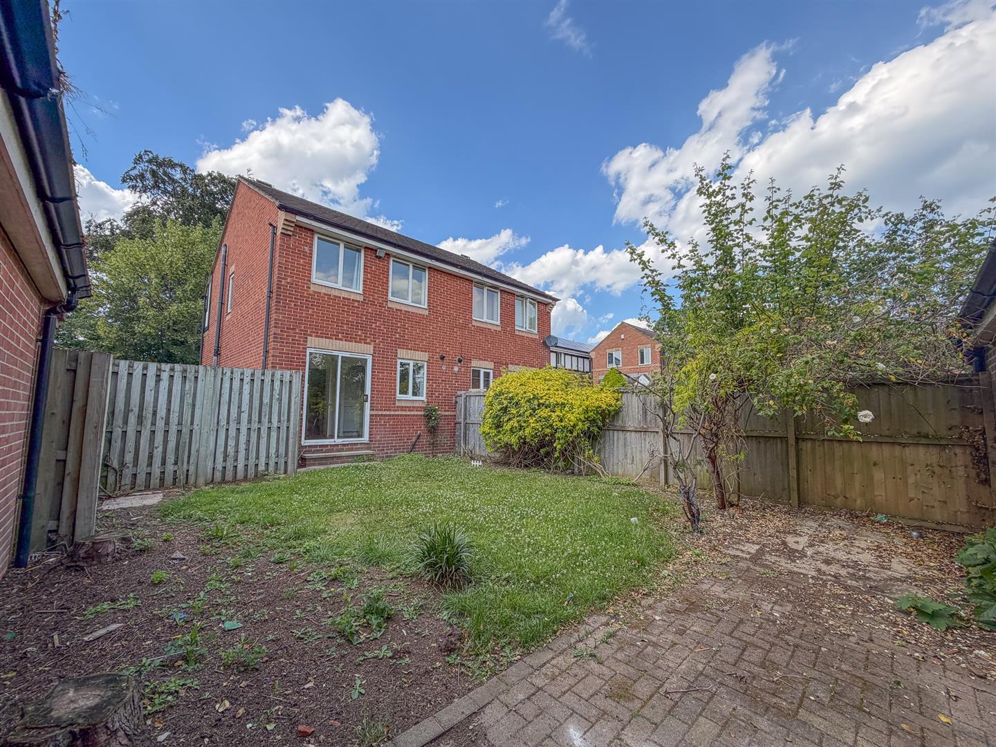Property Image a3d5b983-504a-4847-a9e2-00e605afe7ec