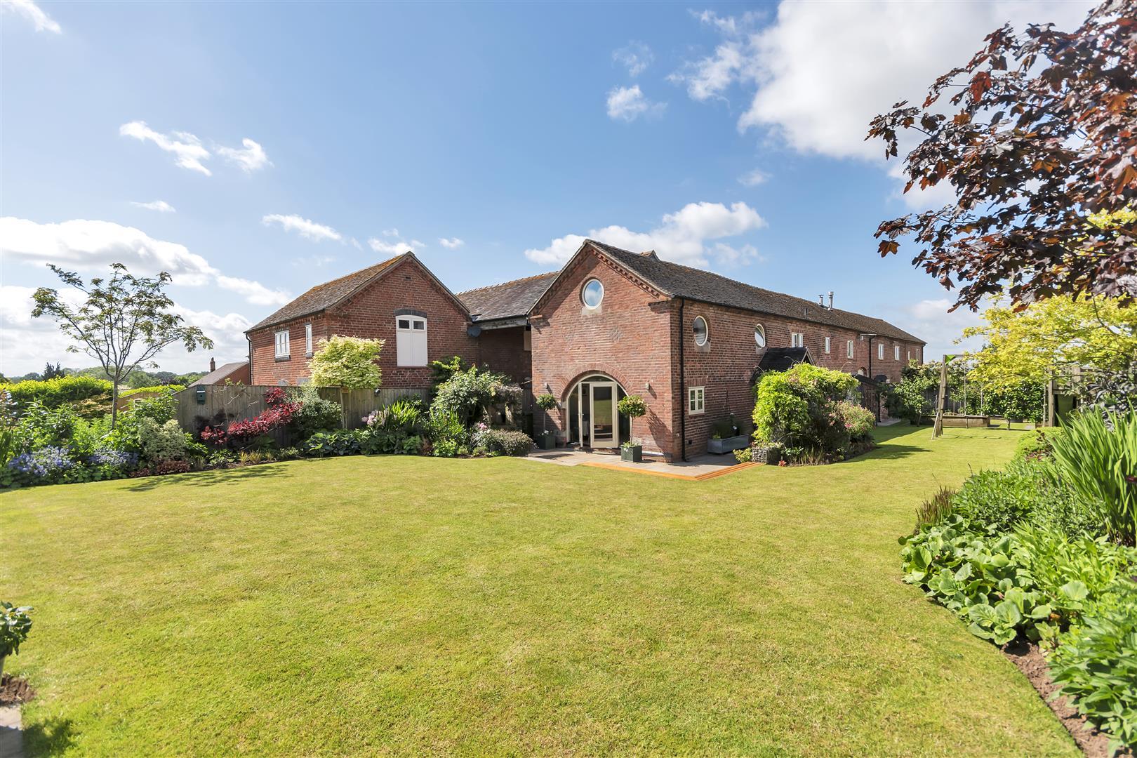 Property Image a3d788ce-9e6a-4e0b-8b15-3c24c8346778