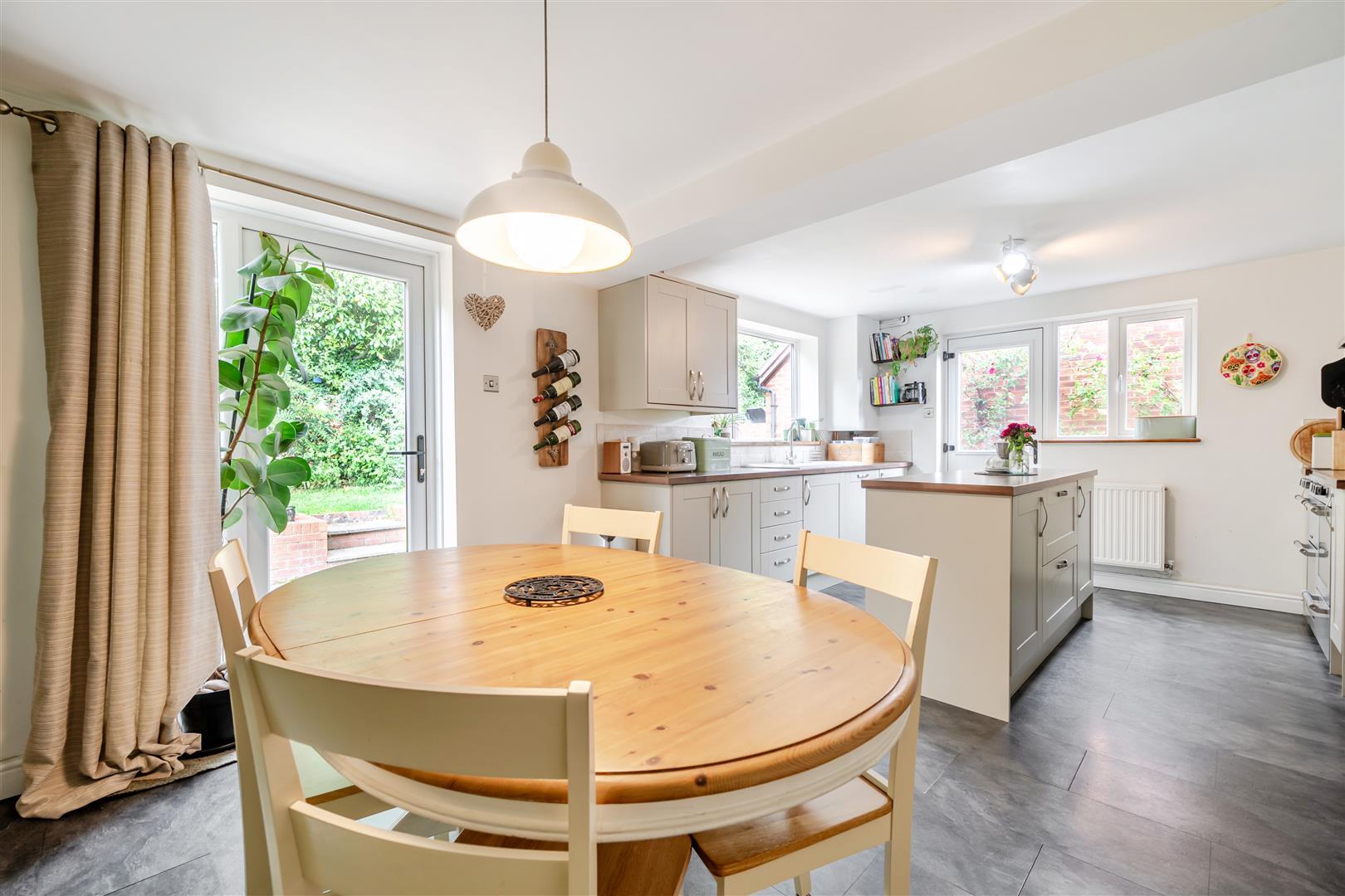Property Image a3d85007-a47a-4aef-a3ae-d7ab315237c9