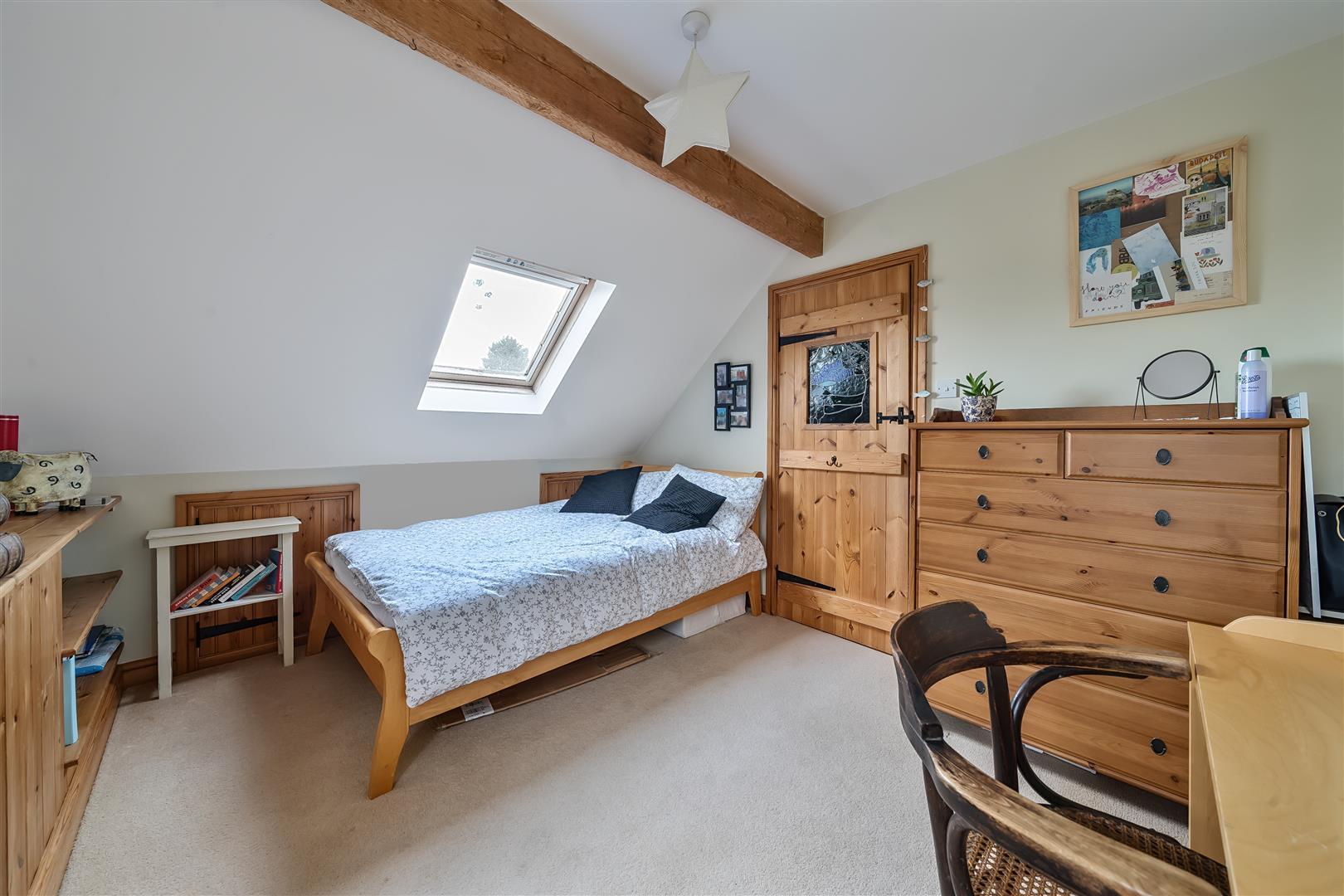Property Image a3f23cd2-b8c2-46f9-b6c3-a7969accbfbb