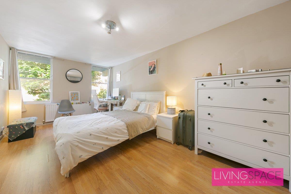 Property Image a3f29dd9-4296-4eb7-a5b9-bc5e58cf914f