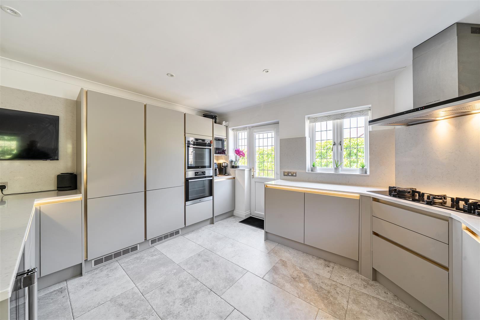Property Image a3f342b0-0ed2-489d-9555-f0607e81f73c
