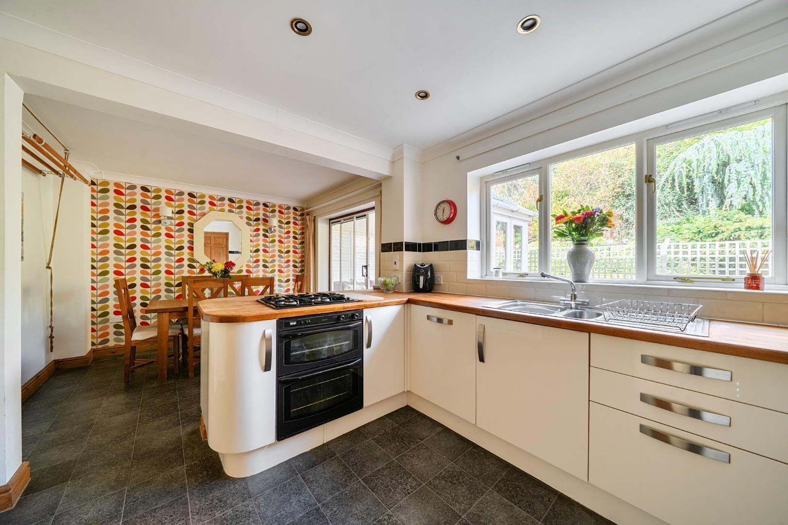 Property Image a4040320-f1b2-4915-bcc3-fdf318a47e05
