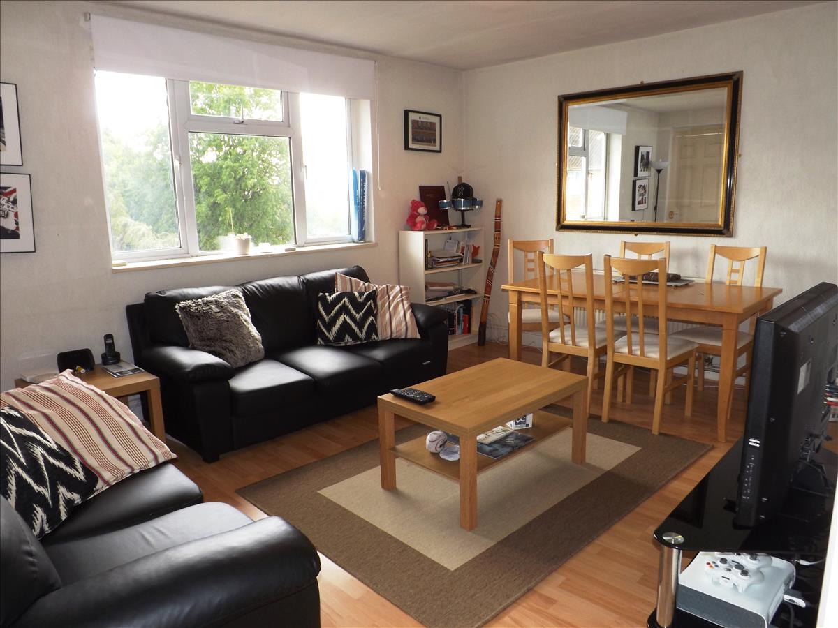 Property Image a4076766-094b-447e-b91e-b256d834bc09