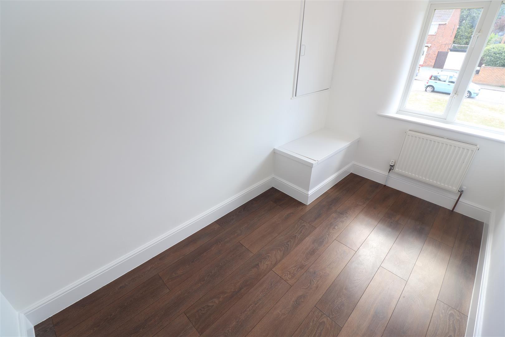 Property Image a4193af2-dfdb-4b4d-a35d-c2ed7e034cab