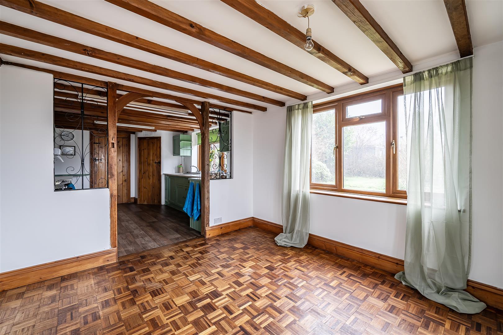 Property Image a4197f31-3a21-4ccc-965c-86ee52cdb5ff