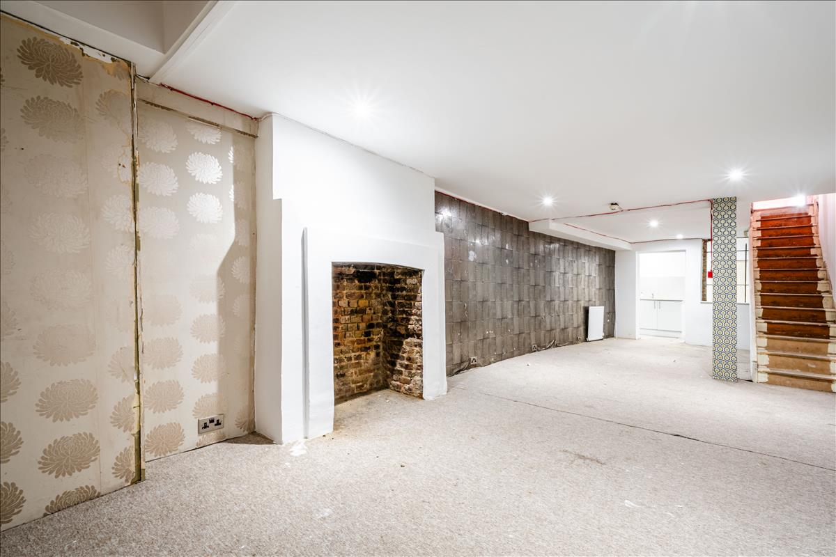 Property Image a41ca086-8fbc-4cb1-8702-37d941ec55b0